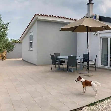 Medulinka Holiday home